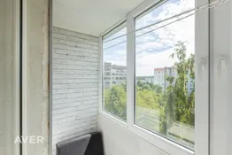 Dzeņu iela 12, Rīga