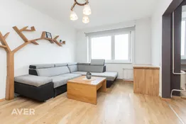 Dzīvoklis ar panorāmas skatu pāri pilsētai