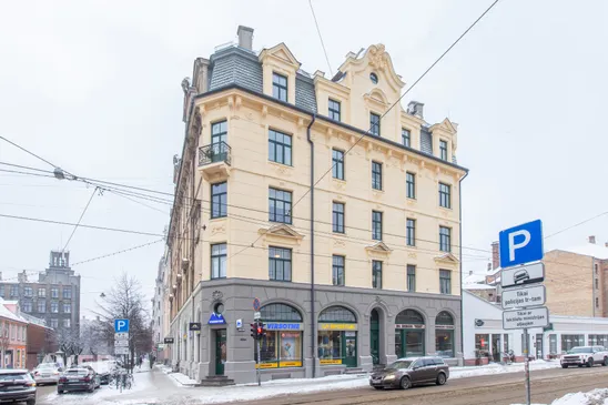 Plašs dzīvoklis centrā