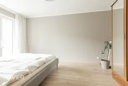 Gaišs un plašs 3 istabu dzīvoklis