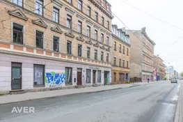 Dzīoklis Pirmskara ēka centrā