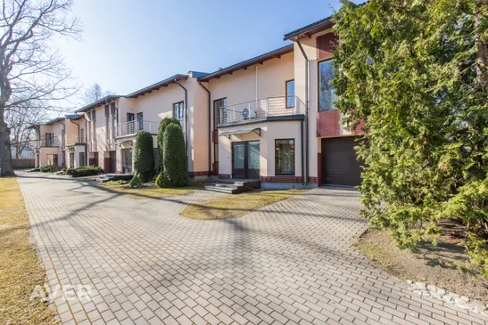 Filozofu iela 3E, Jelgava