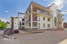 Ausekļa 2, Baltezers