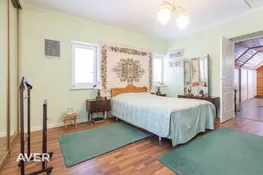 Pārdošanā divstāvu privātmāja ar 581 m² zemes gabalu klusā vietā netālu no Gaujas.