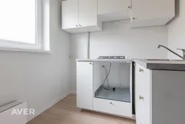 3 istabu dzīvoklis pie Rīgas 84. vidusskolas!