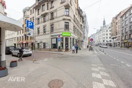 Dzīvoklis centrā