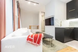 Loft dzīvoklis renovētā mājā