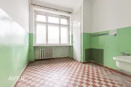 Praktīsks dzīvoklsi vesturiskā namā Rīgas centra