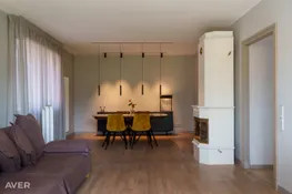 Eleganta māja Ezerkrastā