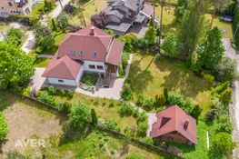 Dainu iela 10, Langstiņi