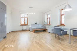 Dzīvoklis Āgenskalnā ar savu odziņu