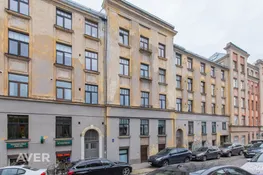 2 stāvu dzīvoklis ar ziemas dārzu