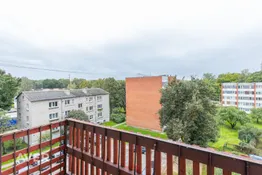 2 izolētu istabu dzīvoklis Iecavas centrā