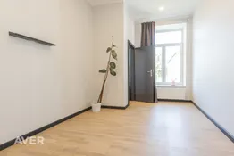 Mājīgs trīsistabu dzīvoklis ar stāvvietu
