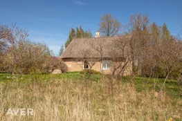 Lauku māja Gudenieku pagastā