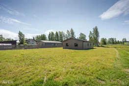 Kalēju iela 75, Grobiņa
