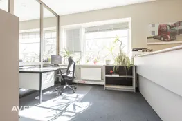 Komercēka ar 2 ieejām – investīciju iespēja Rīgā