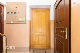 Kompakts dzīvoklis Cēsīs, zaļā apkārtnē.