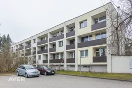 Plašs 5 istabu dzīvoklis – komforts un daba vienuviet!