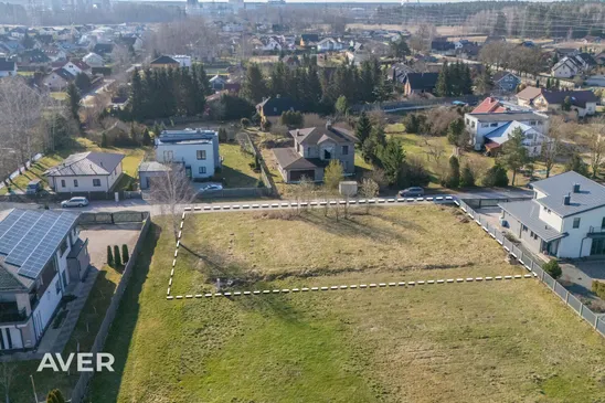 Ropažu nov., Stopiņu pagasts, Mazā Strazdiņu iela 4