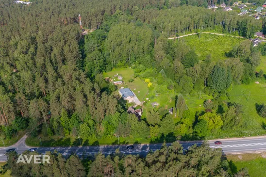 5-istabu māja ar 1,33ha lielu teritoriju 5minūšu attālumā no Ādažiem.