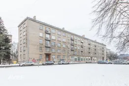 Plašs 2-istabu dzīvoklis centrā