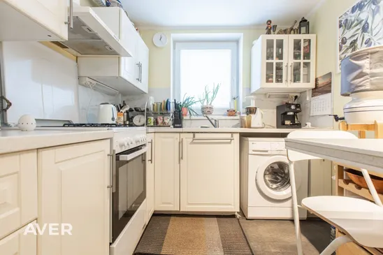 Pārdošanā divstāvu privātmāja ar 581 m² zemes gabalu klusā vietā netālu no Gaujas.