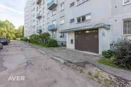 Četru istabu dzīvoklis Imantā
