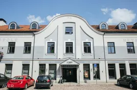 Viesnīca 