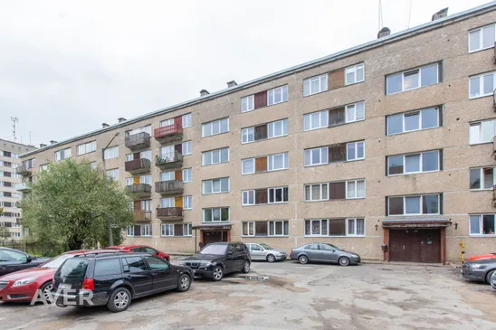 2 izolētu istabu dzīvoklis Iecavas centrā