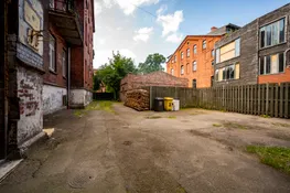 Elkoņu iela 4-2