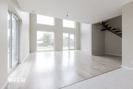 Plaša, augstvērtīga un tikko uzcelta rindu māja Dzidriņās.