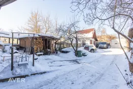 2 stāvu māja Berģos