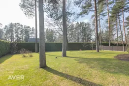 Eleganta privātmāja Berģos