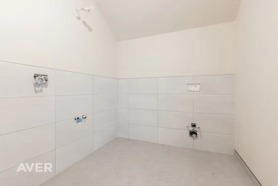 Plaša, augstvērtīga un tikko uzcelta rindu māja Dzidriņās.