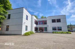 Komercēka ar 2 ieejām – investīciju iespēja Rīgā