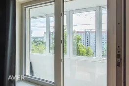 Dzeņu iela 12, Rīga