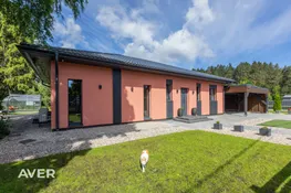 Jauna mūsdienu māja 200 m no Lielupes