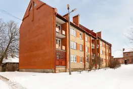 Silts divu istabu dzīvoklis Limbažos