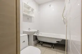 Saulains 2istabu dzīvokls Juglā