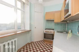 Gaišs, plašs 2 istabu dzīvoklis pašā Rīgas centrā.