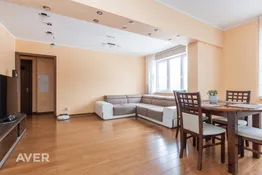 Kvalitatīvi renovēts dzīvoklis Pļavniekos