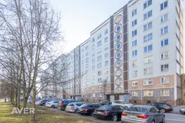 Pārdošanā 2 istabu dzīvoklis ar burvīgu panorāmas skatu no 8. stāva.