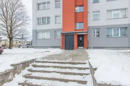 2-istabu dzīvoklis Piņķos